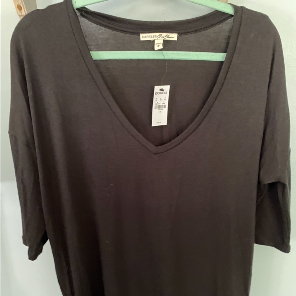 Express V-Neck Black - Size M (NWT)